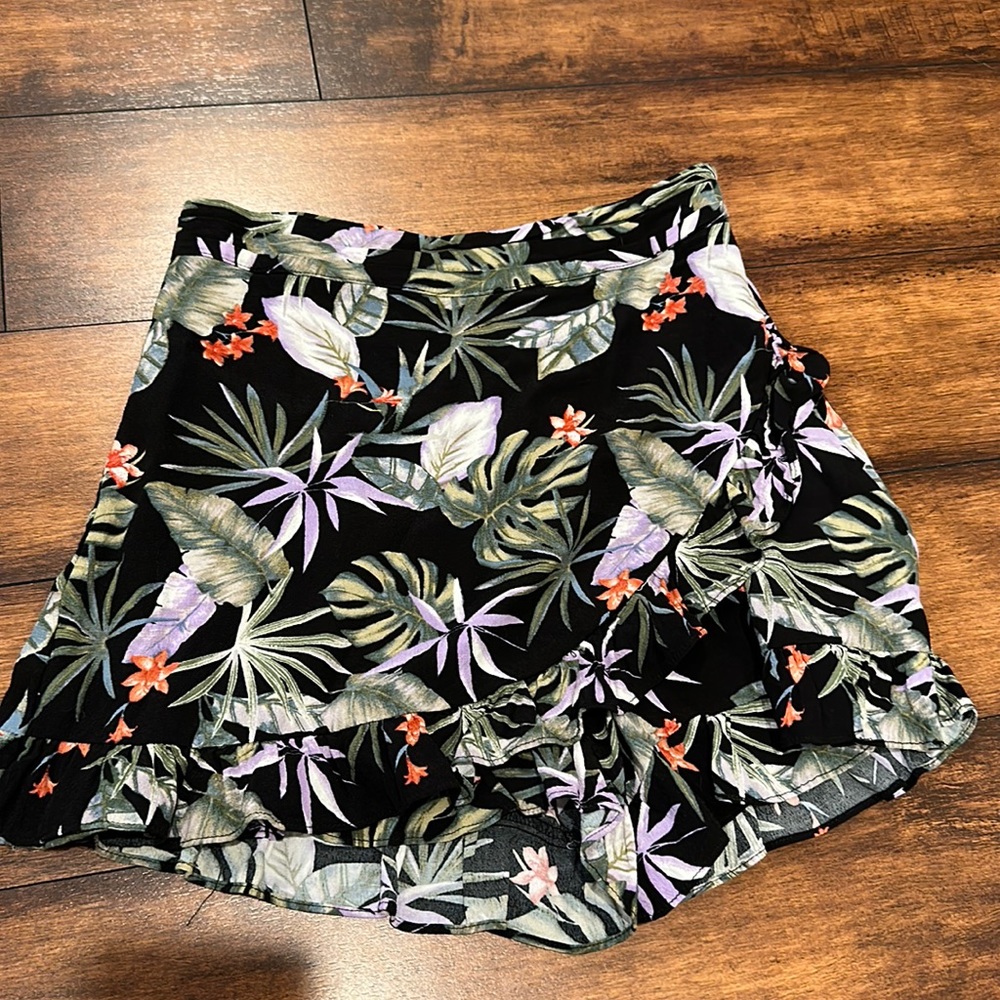 Tropical skort